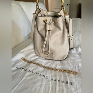Marc Jacobs Bucket Bag